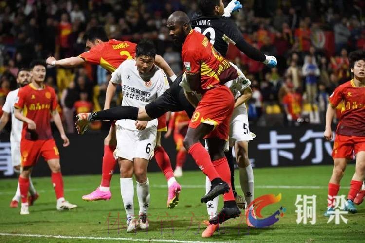 中甲收官:深足主场大胜成功冲超 梅县将踢附加赛 中甲收官:深足主场大胜成功冲超 梅县将踢附加赛